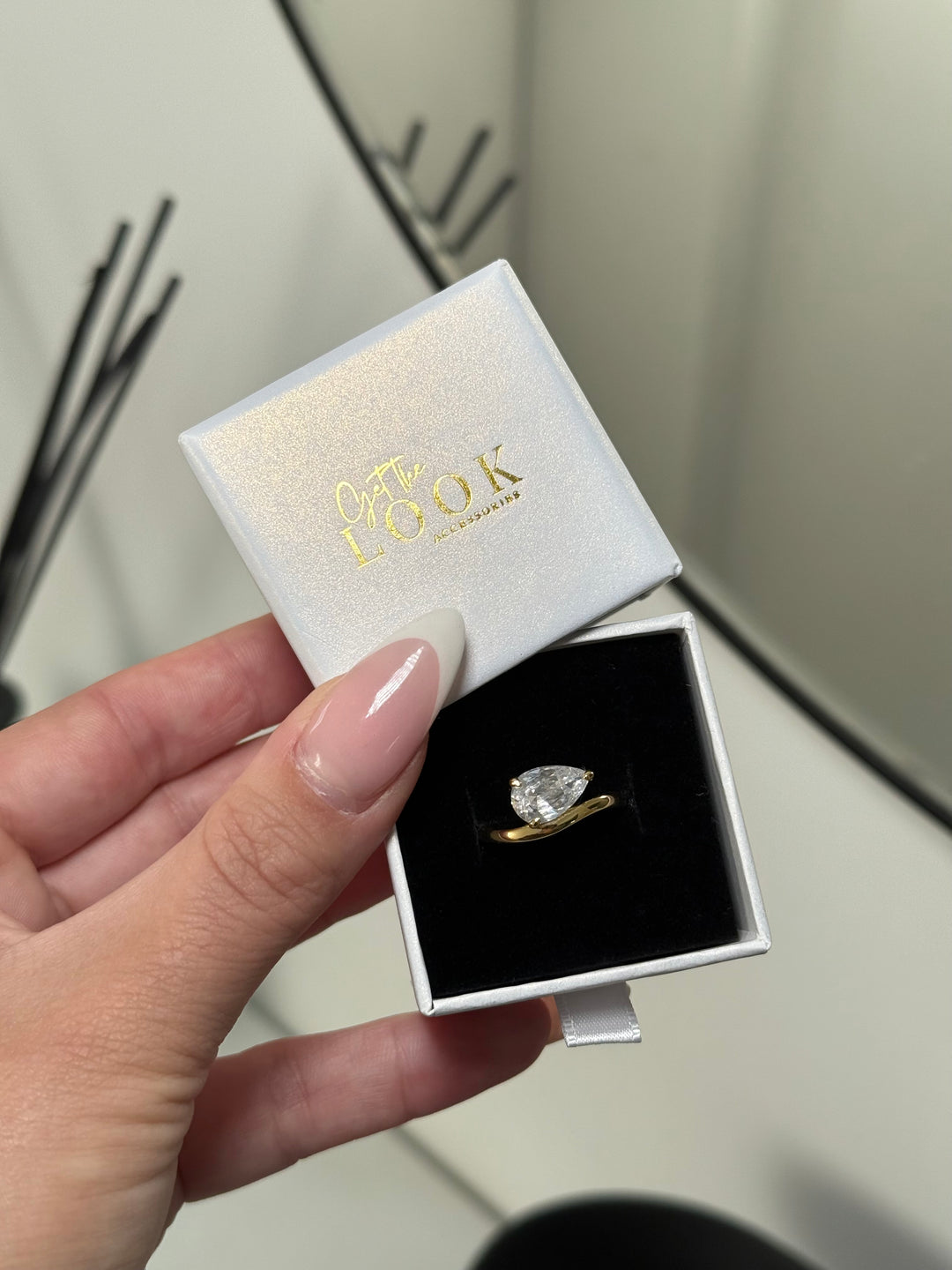 Elise Diamond Ring - Gold