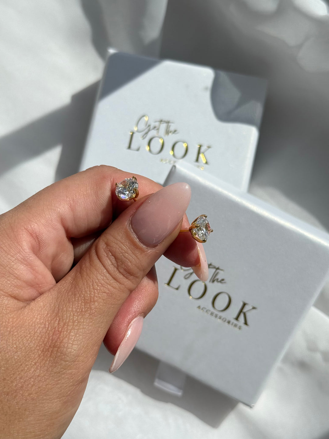 Willow Diamond Stud Earrings