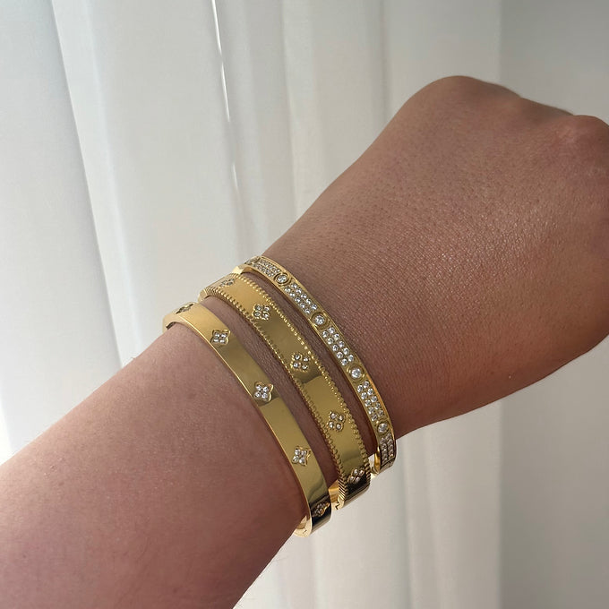Forget Me Not Full Diamond Bangle - Gold