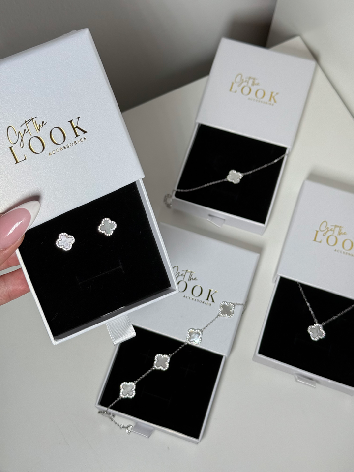 Luxe Clover Stud Earrings - Silver & MOP