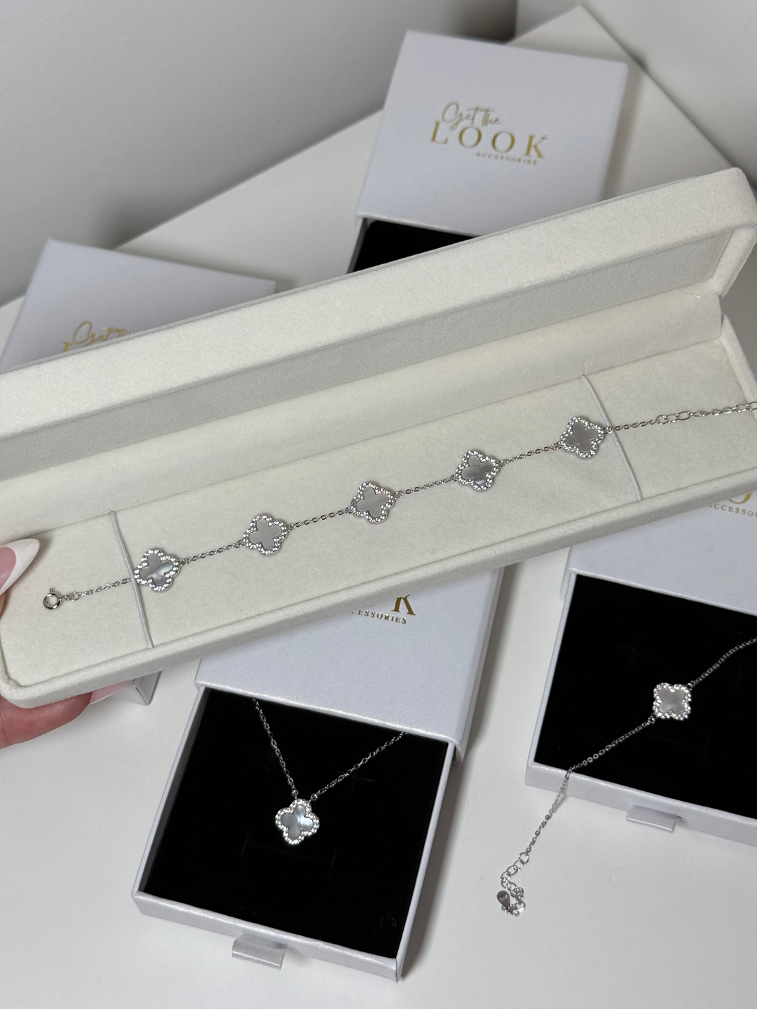 Luxe Clover Bracelet - Silver & MOP