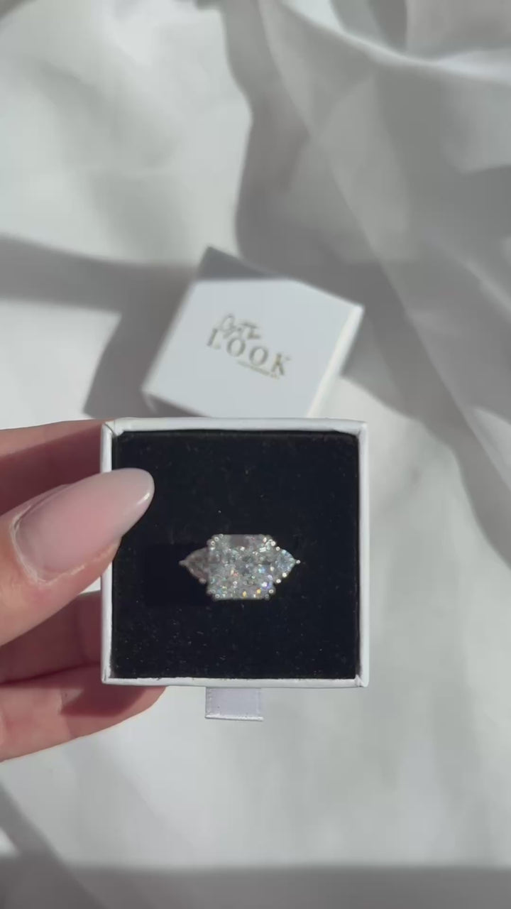 Magnum Diamond Ring - Silver